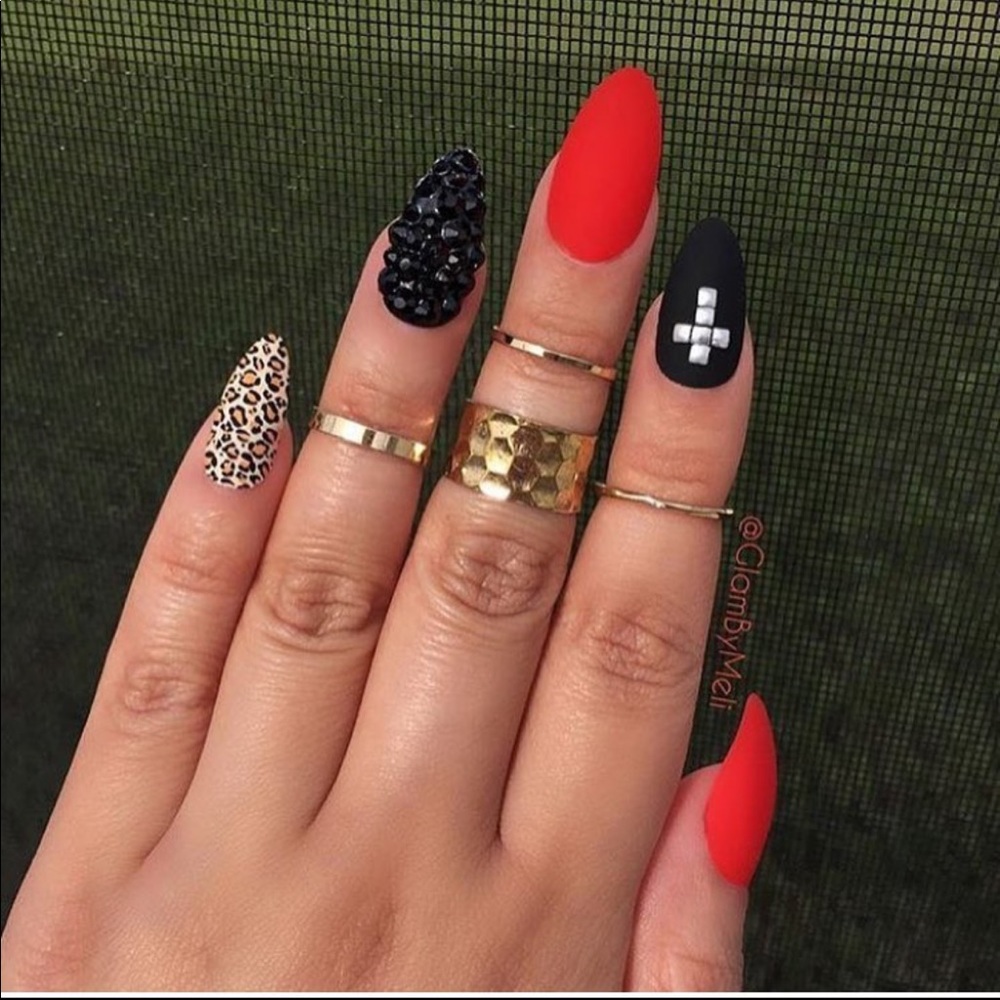 NAILHUR Nail Set NIB